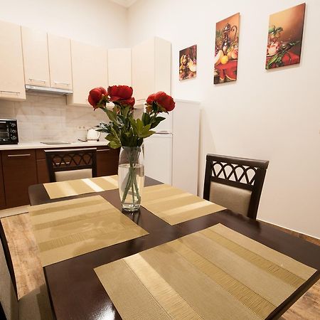Wonderful Flat On City Center Uzhhorod Exterior foto